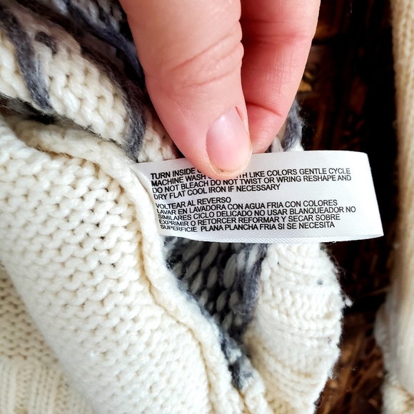 Sweater with Sparkles - Picture 6 of 7